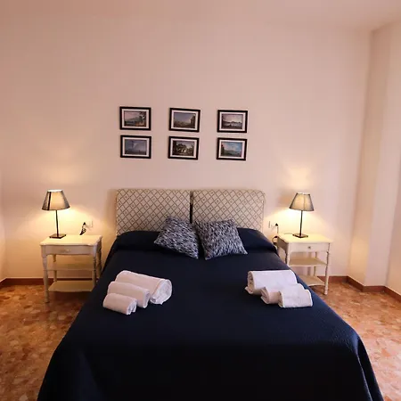 Appartement La Tua Casa Tra I Musei Napels