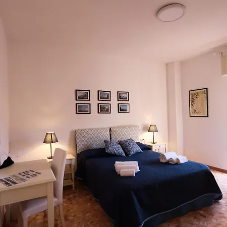Appartement La Tua Casa Tra I Musei Napels